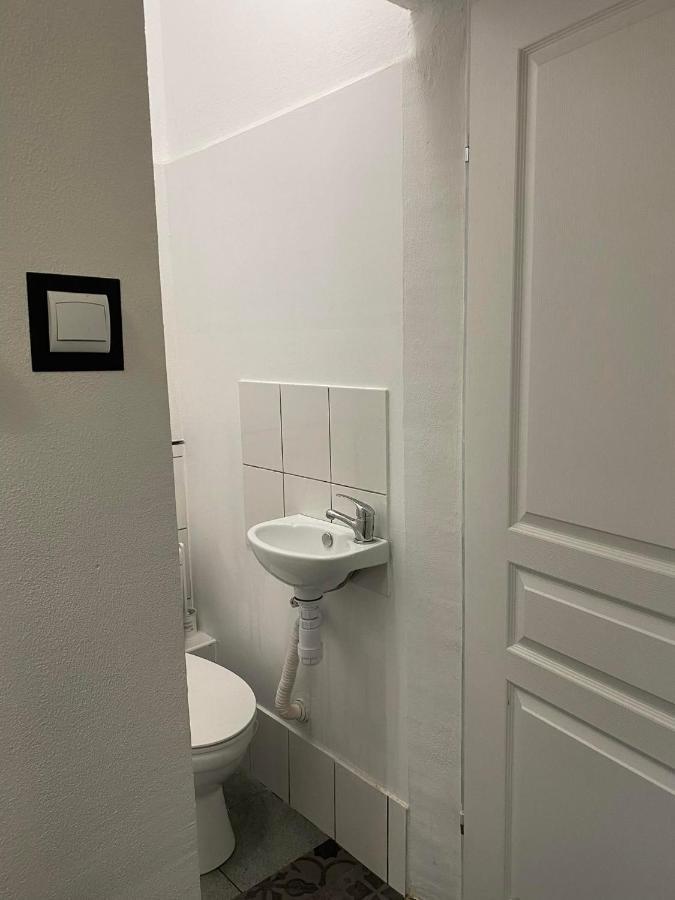 Charmed Homestay - Zaczarowany Varsó Kültér fotó