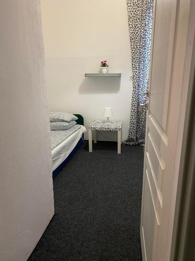 Charmed Homestay - Zaczarowany Varsó Kültér fotó