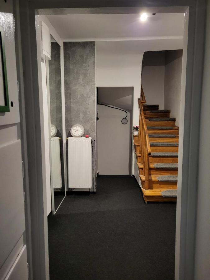 Charmed Homestay - Zaczarowany Varsó Kültér fotó