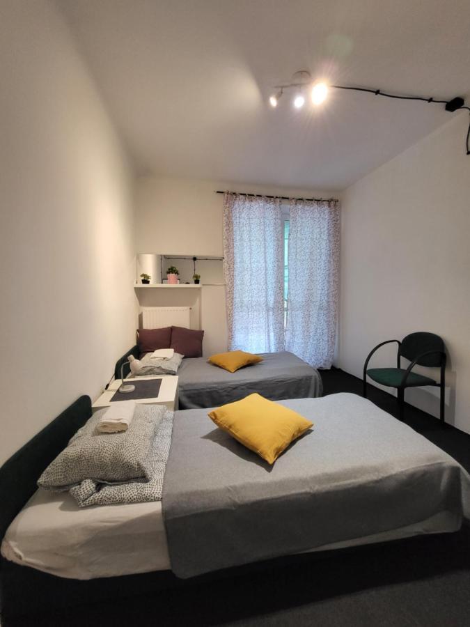Charmed Homestay - Zaczarowany Varsó Kültér fotó