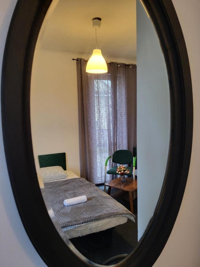 Charmed Homestay - Zaczarowany Varsó Kültér fotó
