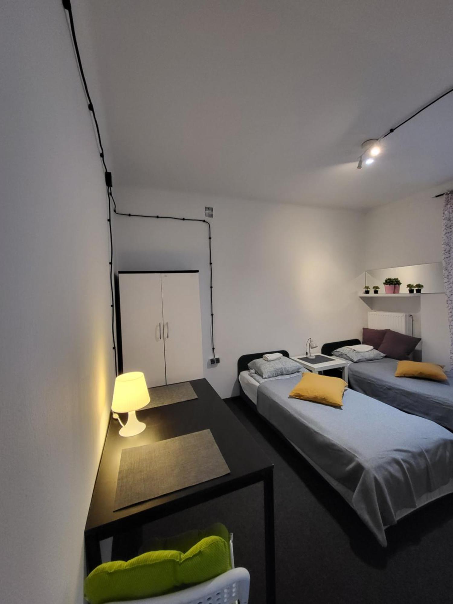 Charmed Homestay - Zaczarowany Varsó Kültér fotó