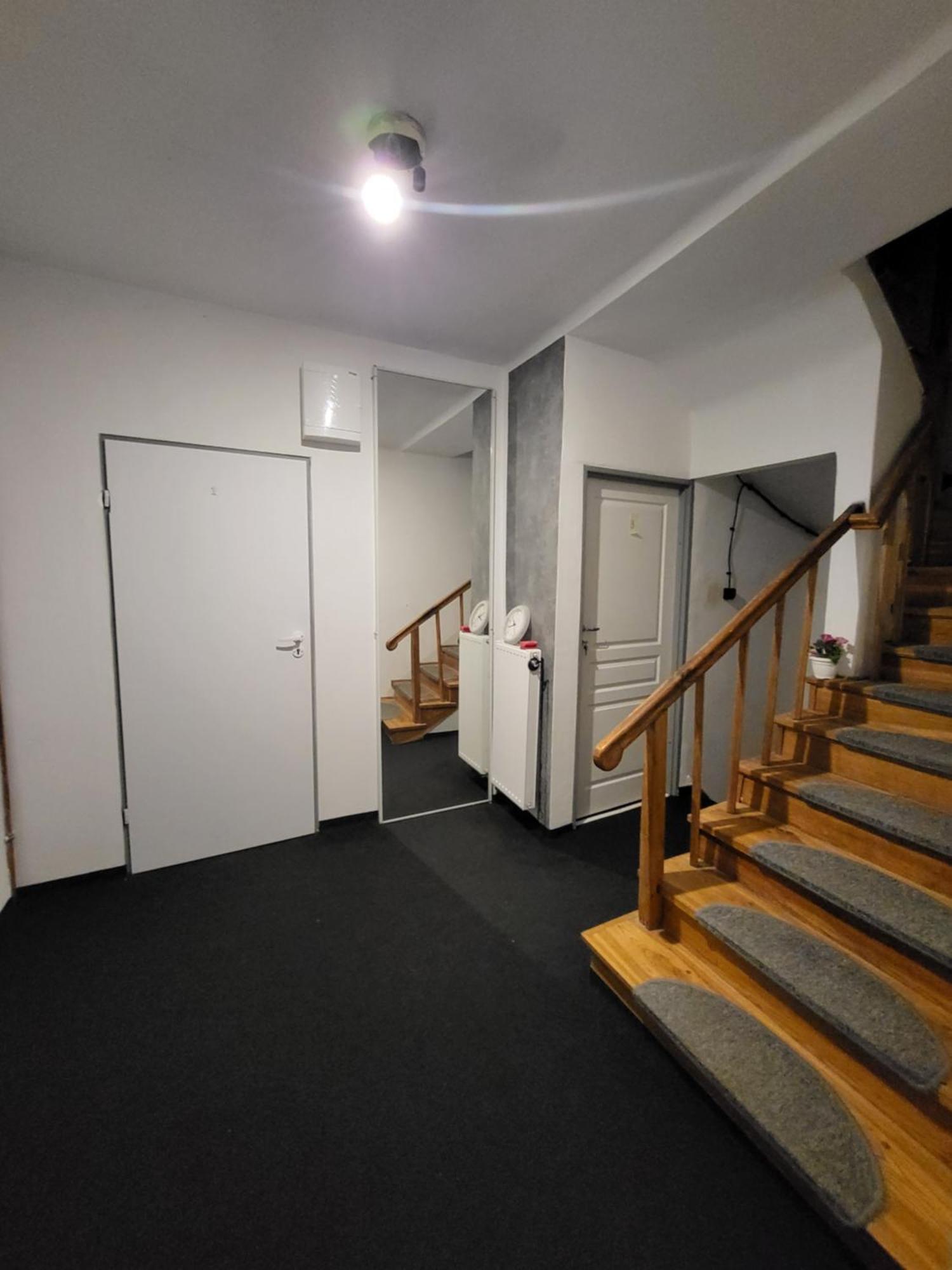 Charmed Homestay - Zaczarowany Varsó Kültér fotó